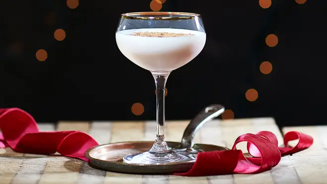 This cocktail will add a touch of class to a Christmas Eve party
