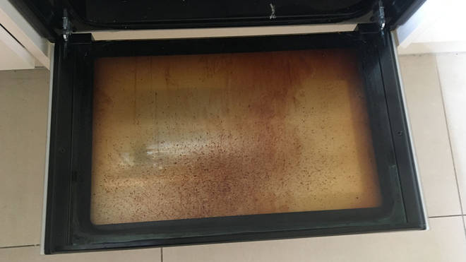 The inside of the oven door was filthy - something had to be done