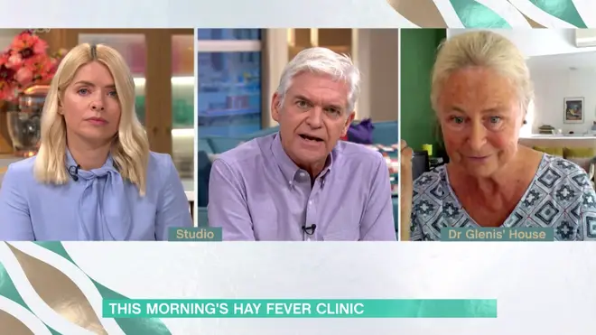 She told Holly and Phil that face masks could help prevent hayfever symptoms