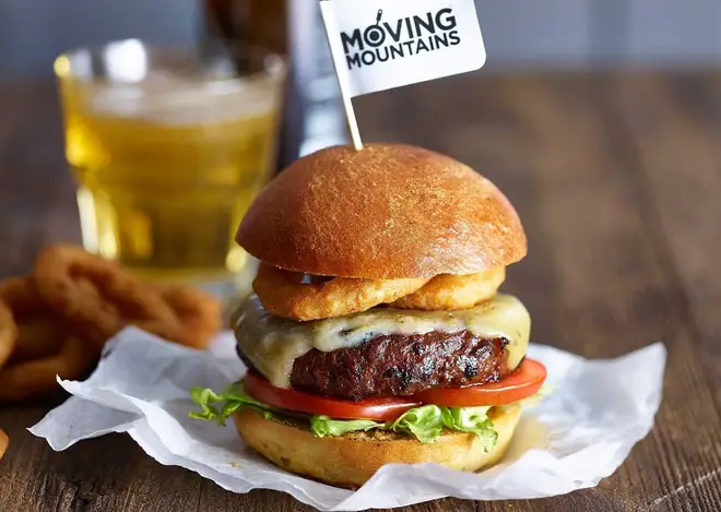 The Moving Mountains burger looks just like a meaty beef burger