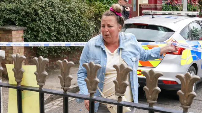 Karen learns about her daughters death in EastEnders