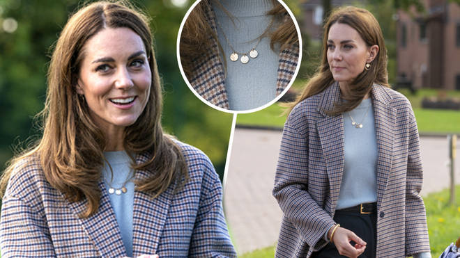 Kate Middleton's beautiful necklace kept her children close to her heart