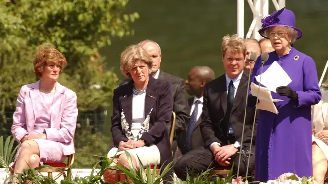 Sarah at the opening of a fountain built in memory of Diana in London's Hyde Park (2004)