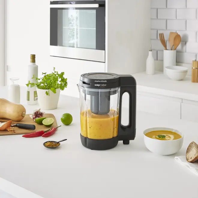 Give the gift of home made soup with this easy to clean countertop appliance