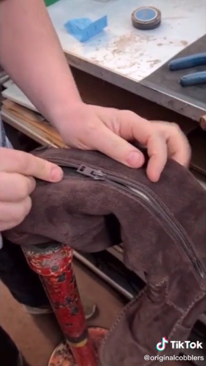The man explained how to easily fix a broken zip at home