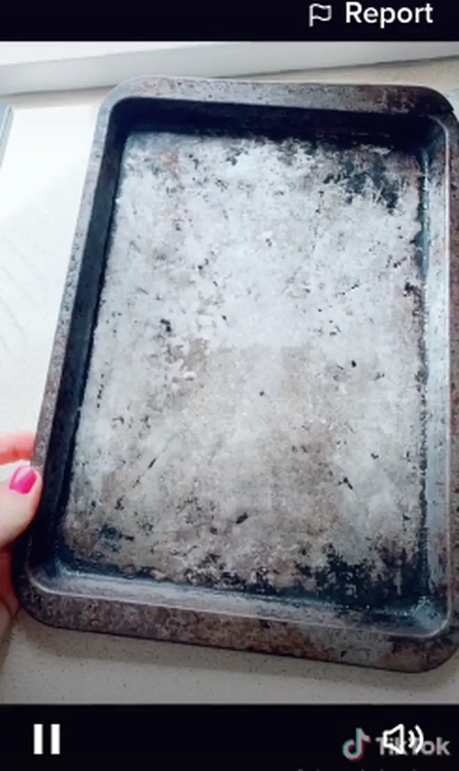 A TikTok user revealed how she gets her baking trays sparkling clean
