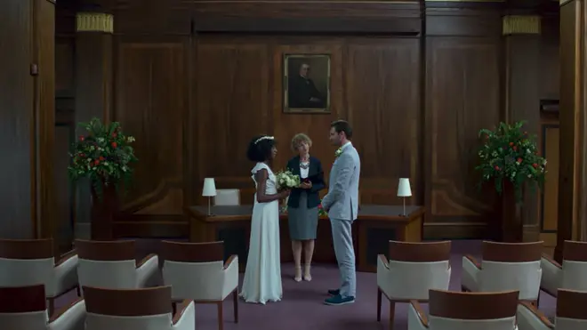 David unknowingly marries Rob, who is in Louise's body, at the end