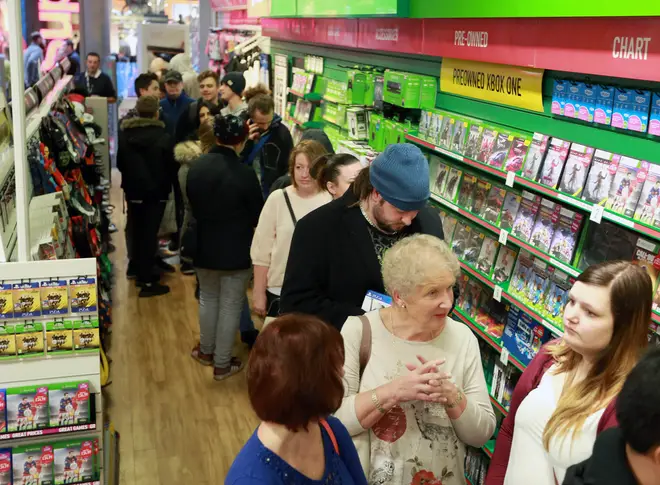 Shoppers queue up for Black Friday deals