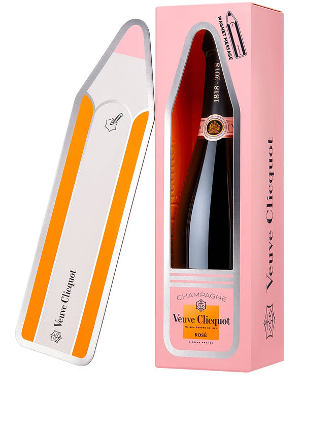 This special Veuve Clicquot gift pack comes with a magnet to personalise
