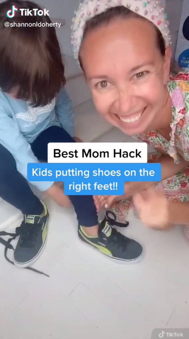 Teach children to put shoes on correct feet Left & Rights Shoe Stickers 