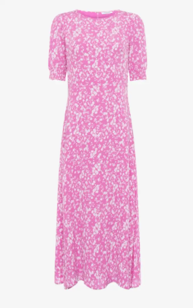 Holly Willoughby is wearing a pink dress from Great Plains