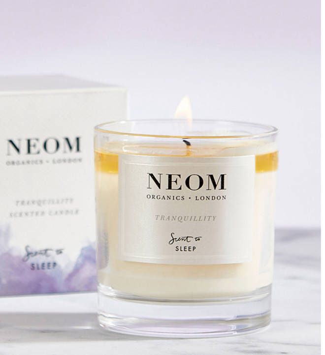 The Neom Tranquility ™ fragrance is a complex blend of 19 purest essential oils, including English lavender, sweet basil and jasmine