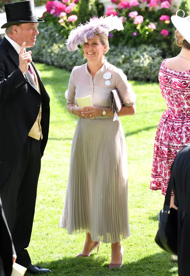 We love this nude look that Sophie, the Countess of Wessex, wore to Royal Ascot in 2018