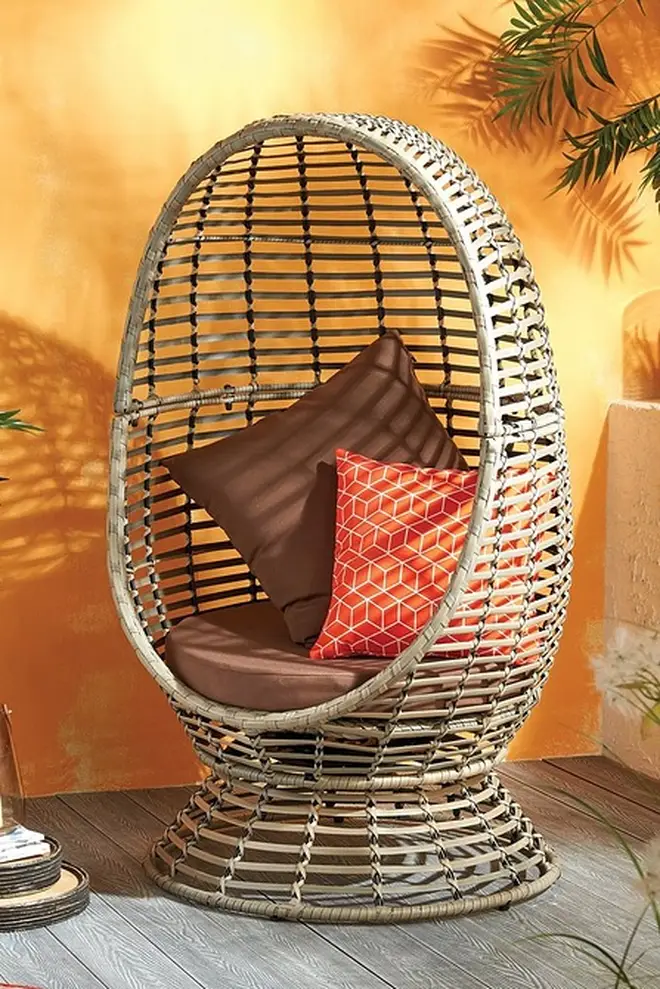 This trendy egg chair is a real nod to the 70s