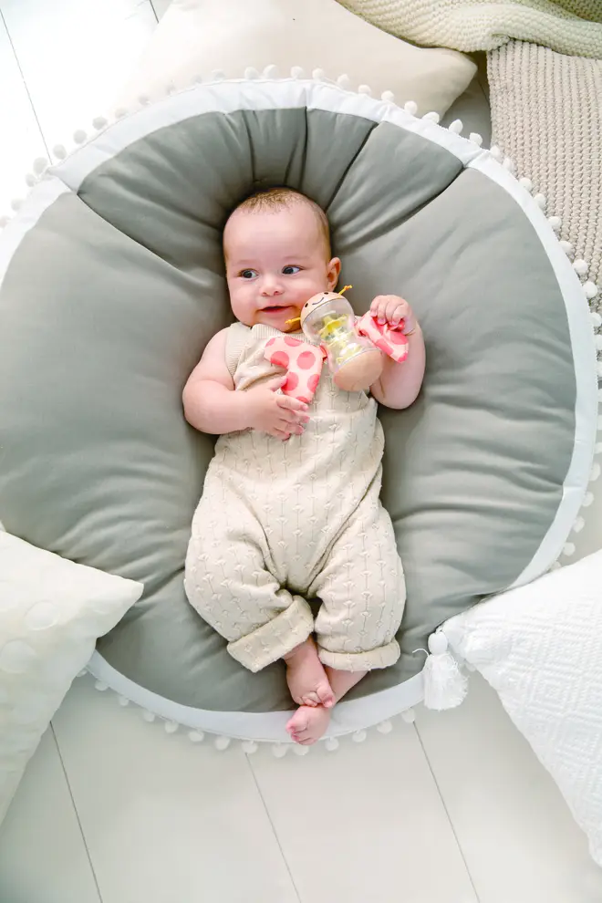 This butterfly shaped rattle is great for developing baby's listening skills