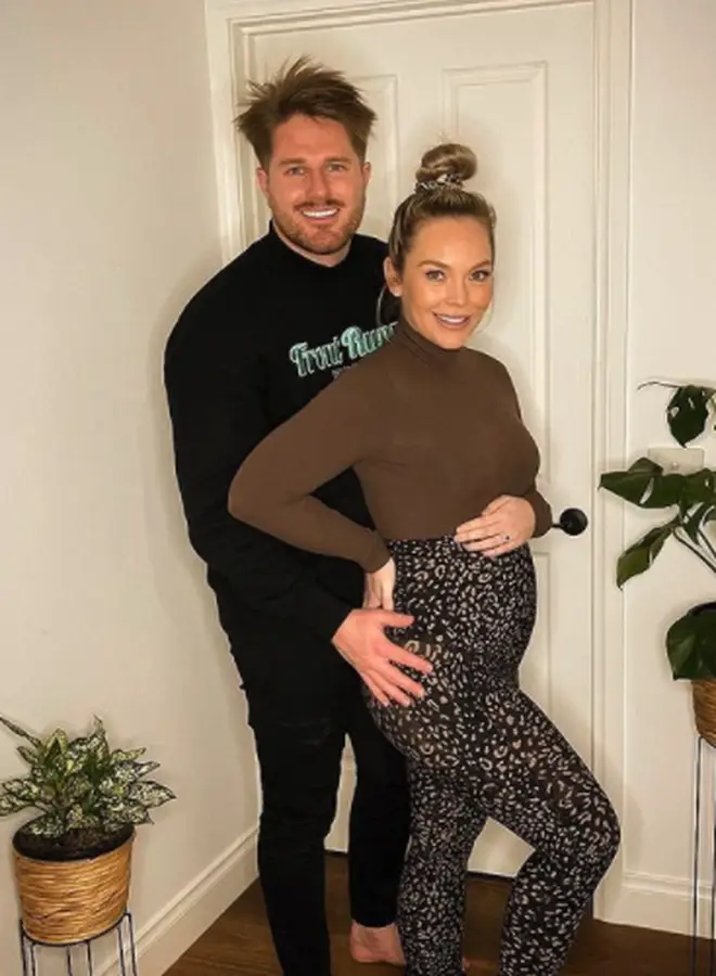 Bryce Ruthven and Melissa Rawson have twins on the way