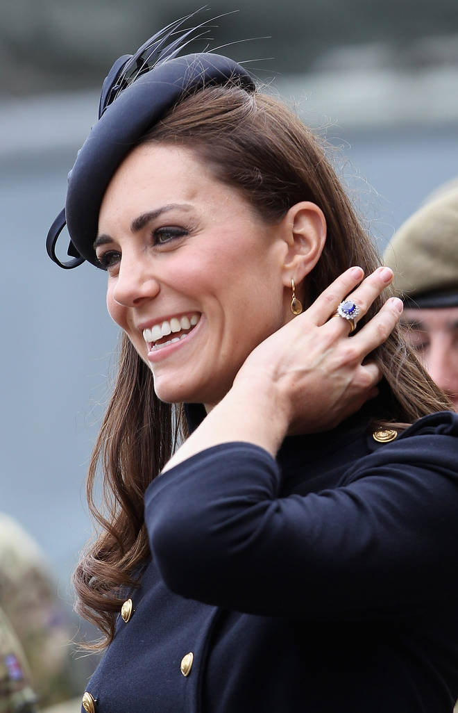 What ring did William give Kate?