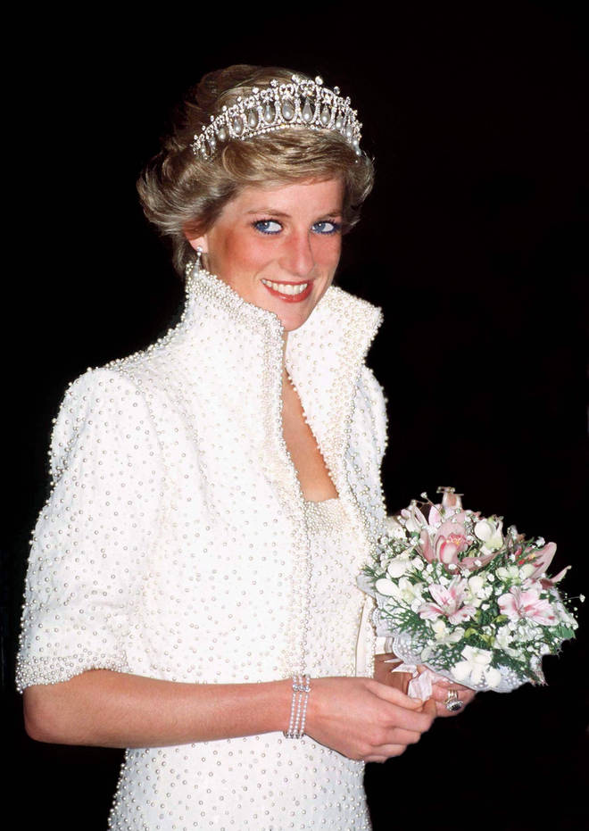 Diana famously wore the Three Strand Pearl Bracelet in Hong Kong