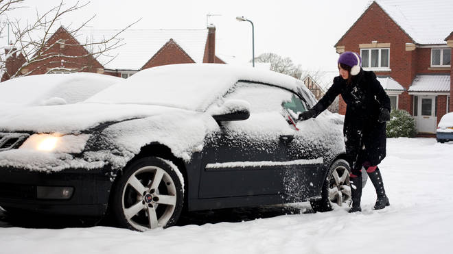 It's important to clear your windscreen before driving