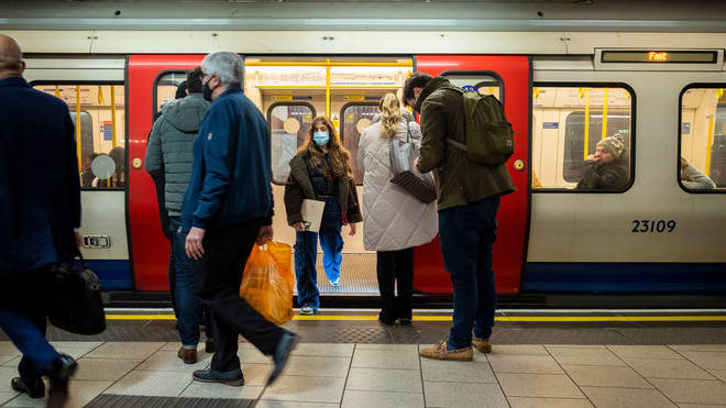 You still have to wear masks on the London Underground