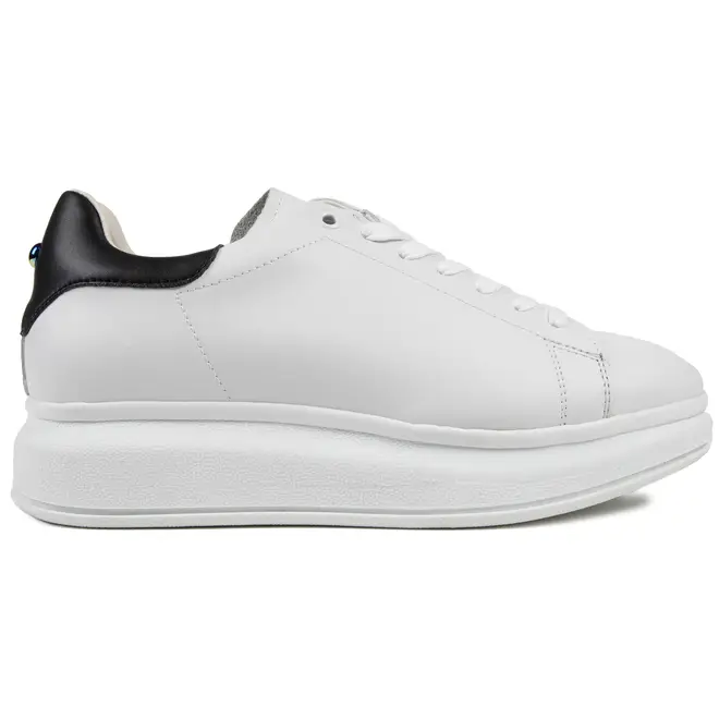 V.GAN court trainers