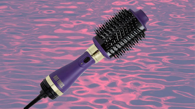 This styler will give you the 90s hair you've always dreamed of