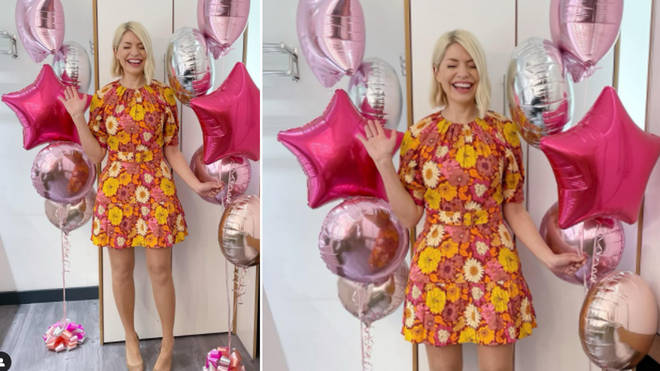 Holly Willoughby is wearing a 60s style dress on This Morning today