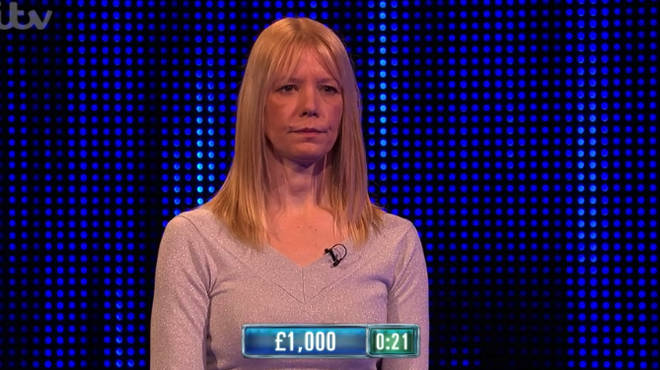 Jo managed to answer two questions in the cash builder round