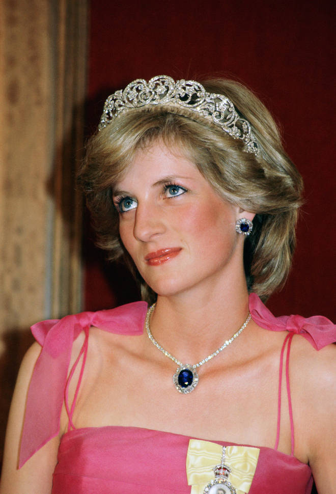 Some people thought the stones from Kate Middleton's jewellery were taken from Princess Diana's Saudi Sapphire Suite