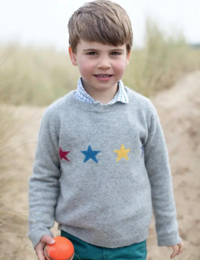Prince Louis' jumper appears to be a hand-me-down from Prince George