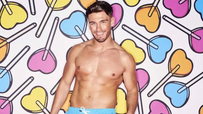 Jacques O’Neill joined Love Island