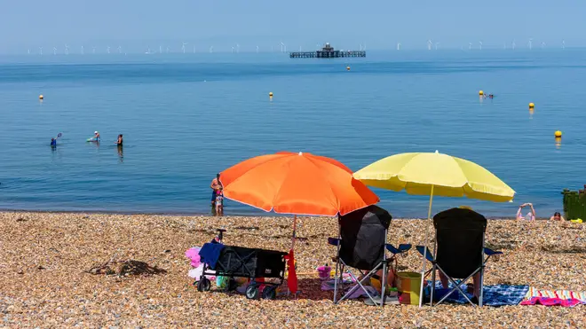 The hot weather is set too return to the UK