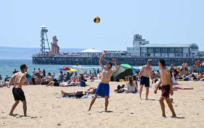 Brits are expected to flock to the beaches over the Bank Holiday