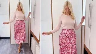 Holly Willoughby is wearing a pink skirt from Mango