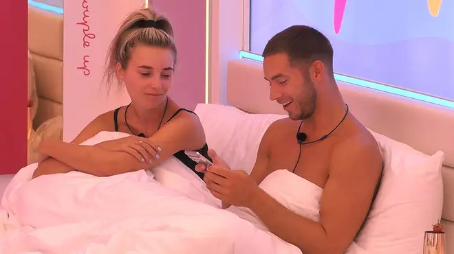 Lana Jenkins and Ron Hall in Love Island villa bedroom