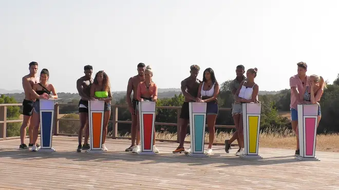 The Love Island contestants took on the Twitter challenge