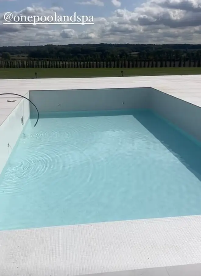 Mark Wright told followers his "dream" swimming pool was finally complete.