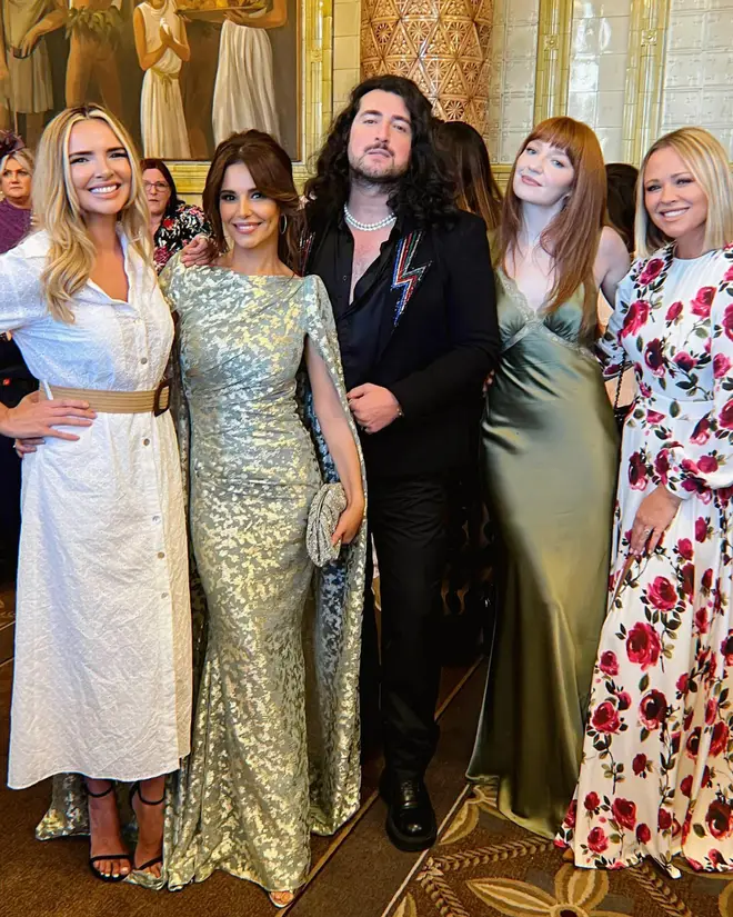 Amy invited her pop star sister, Girls Aloud singer Kimberley Walsh, and the rest of the band.