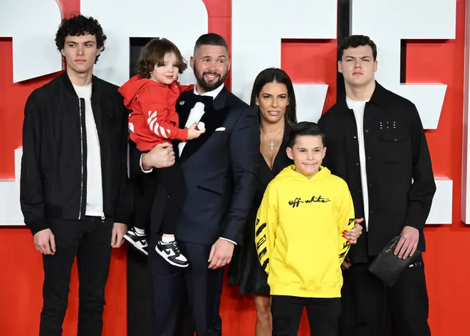Tony Bellew and his wife Rachael Bellew with their children Carter, Carson, Cobey and Corey