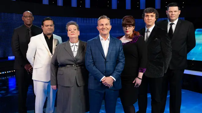 Bradley Walsh hosts The Chase with experts Anne Hegerty, Mark Labbett, Shaun Wallace, Paul Sinha, Jenny Ryan and Darragh Ennis as the quizzing experts