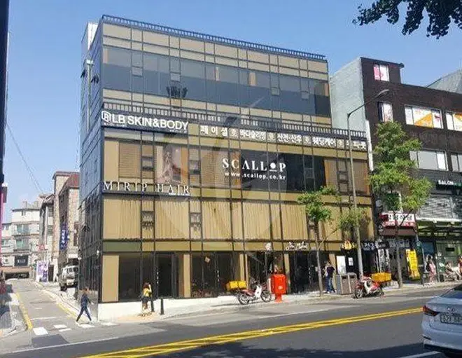 The building is located in Cheongdam-dong, Gangnam.