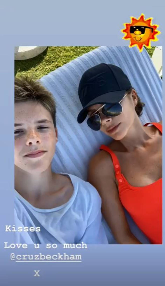 Victoria shred a selfie in the sun with son Cruz