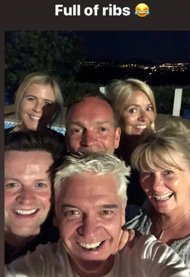 I'm A Celeb presenters Holly and Dec reunited on holiday