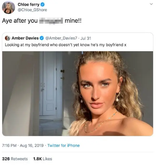 Chloe retweeted Amber's selfie and added an accusing caption