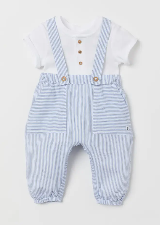 Baby Archie's H&M dungarees are only £12.99, and still in stock