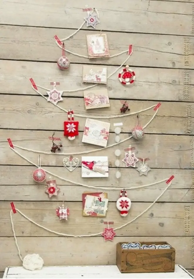 Twine and some fabric decorations create this merry option.