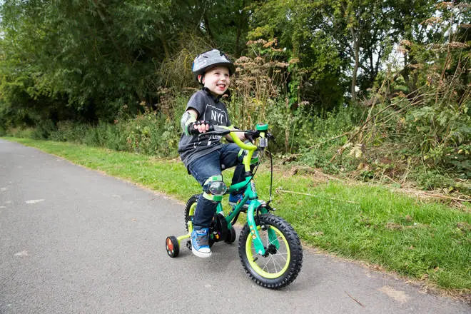 When your child is ready to leave the stabilisers behind, it can be a daunting prospect