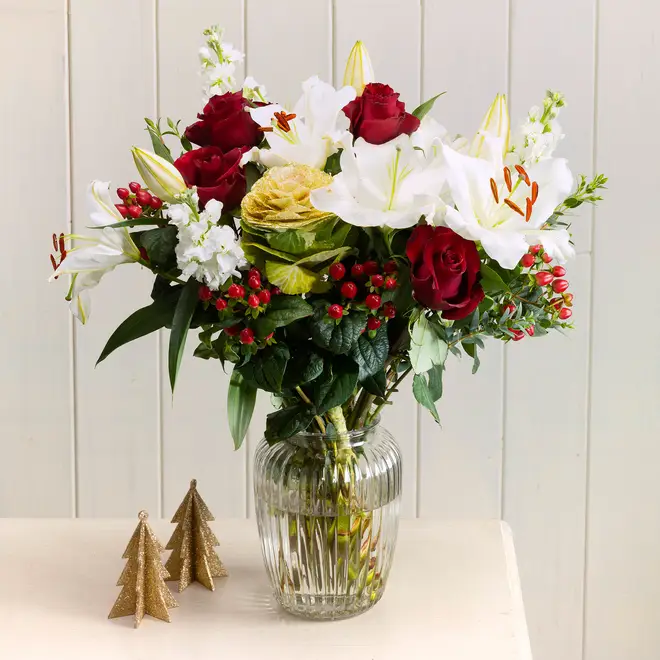 Luxury flowers from Serenata Flowers